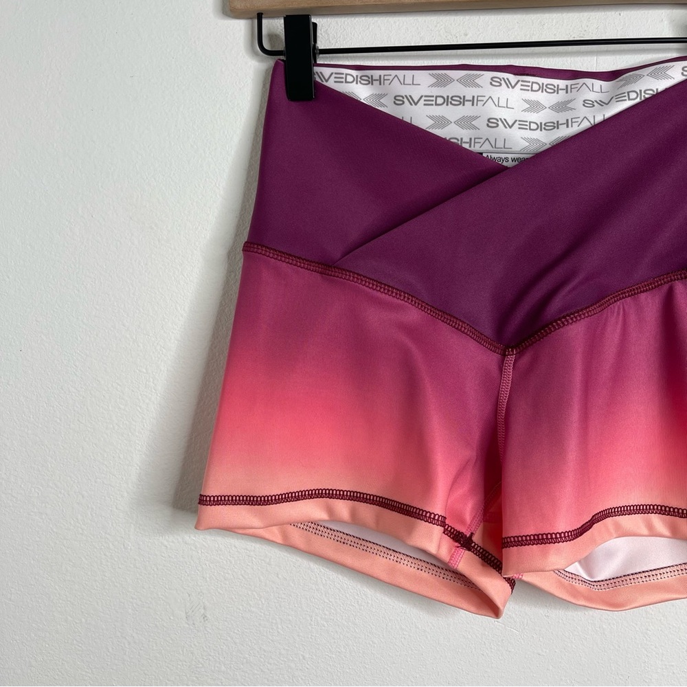 SWEDISH FALL Pink Flex Waist Shorts Berry Flame Size S Workout Gym CrossFit - Picture 7 of 16